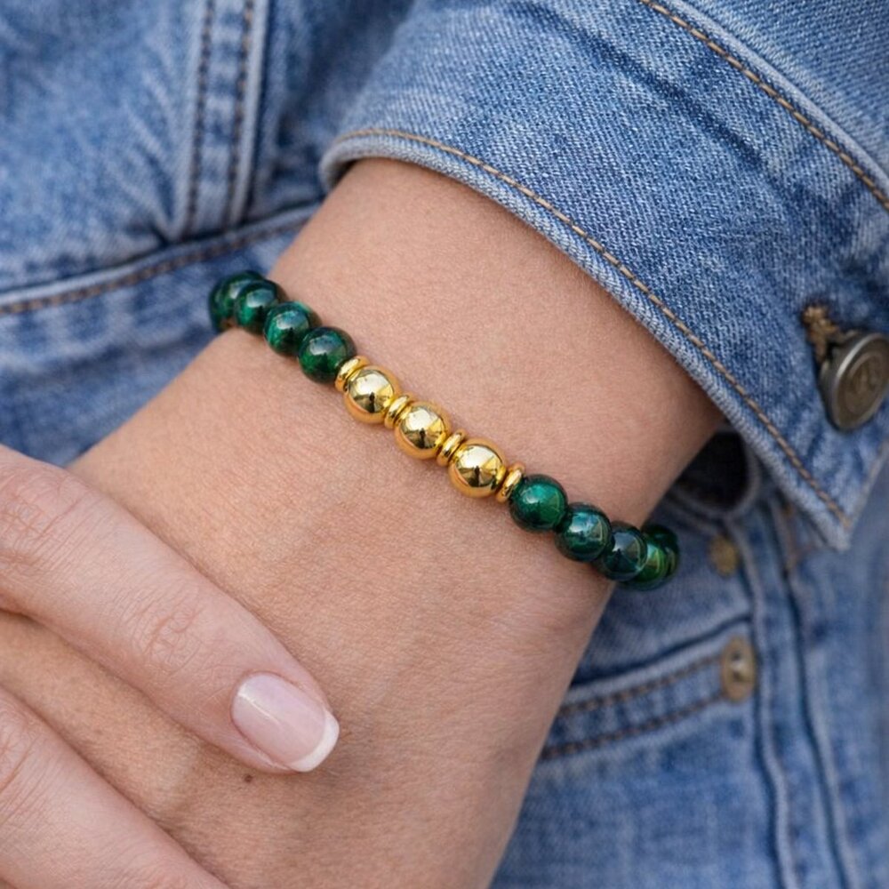Green Tiger Eye Gemstones 8mm Beads Stretchable Bracelet 18K Gold filled accents